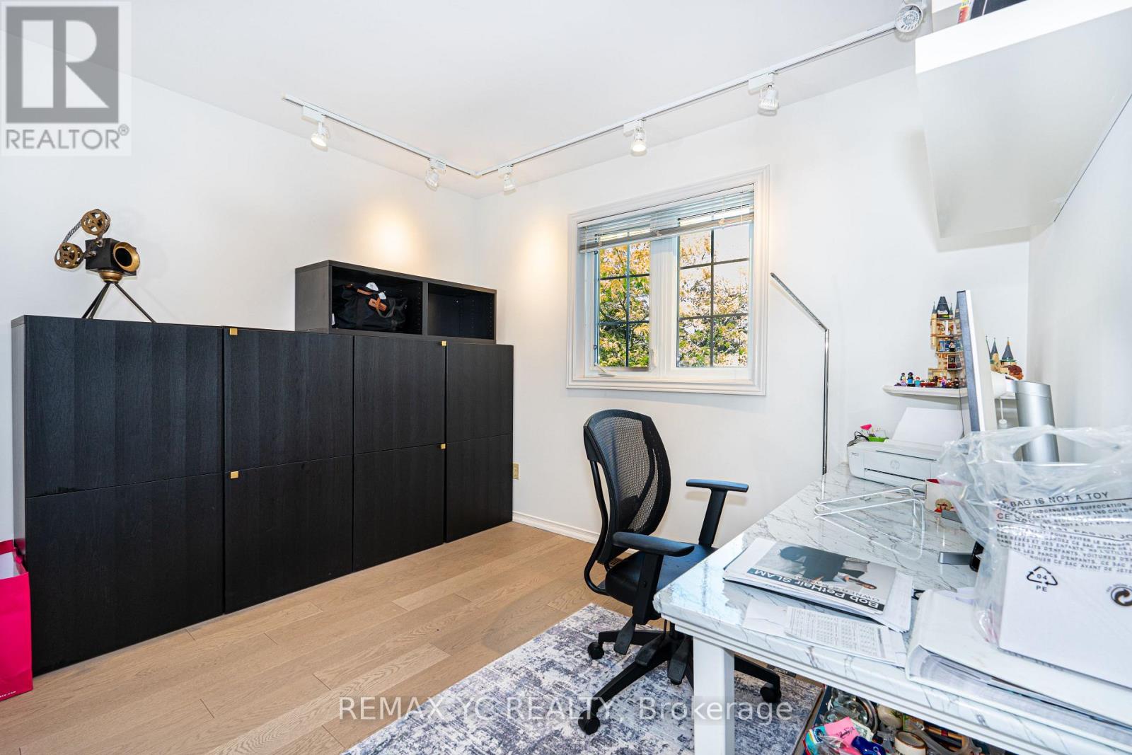 Photo 23 of 67 Fern Valley Crescent, Richmond Hill ON