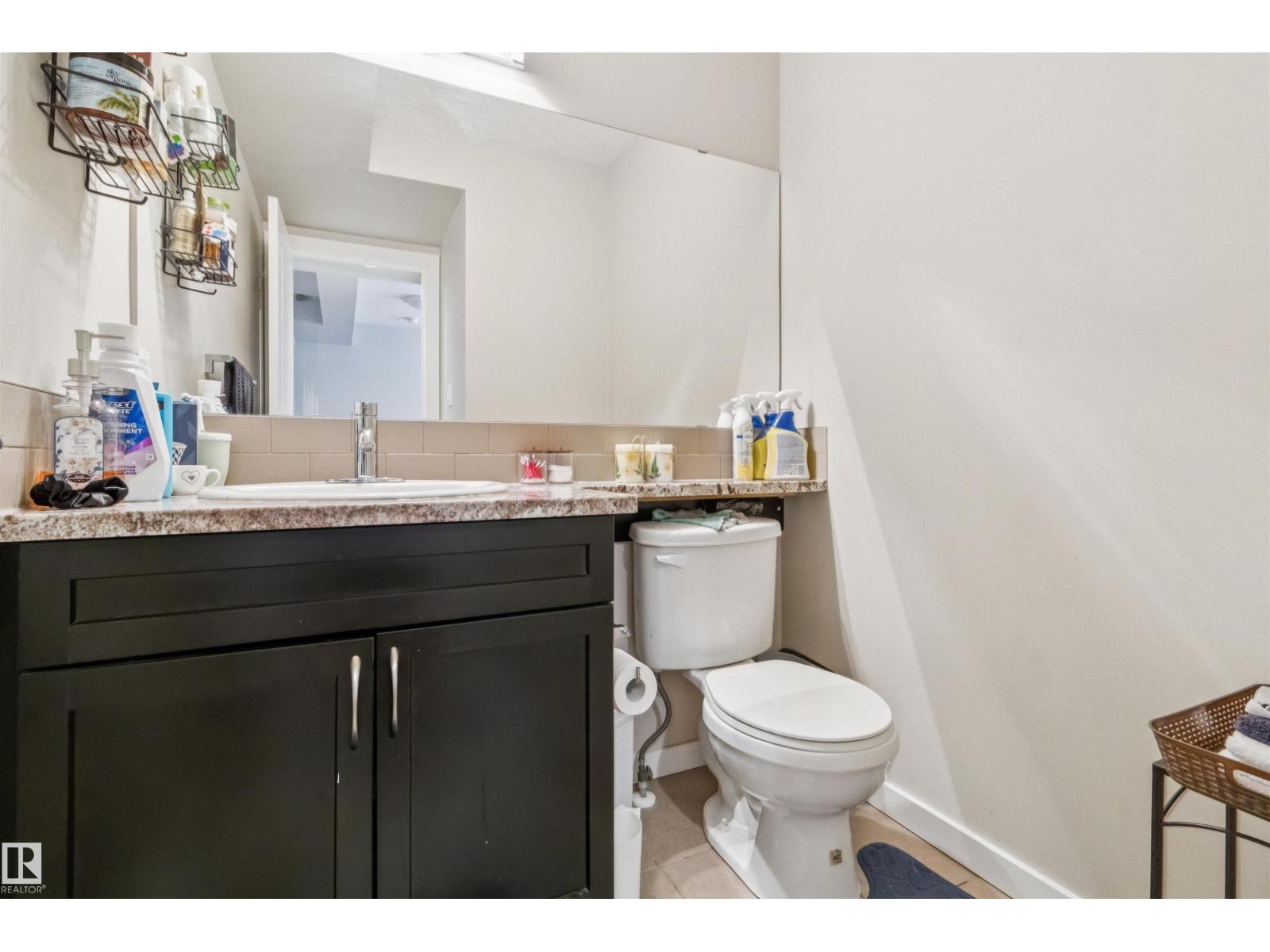 Photo 20 of 33 9515 160 Av Nw, Edmonton AB