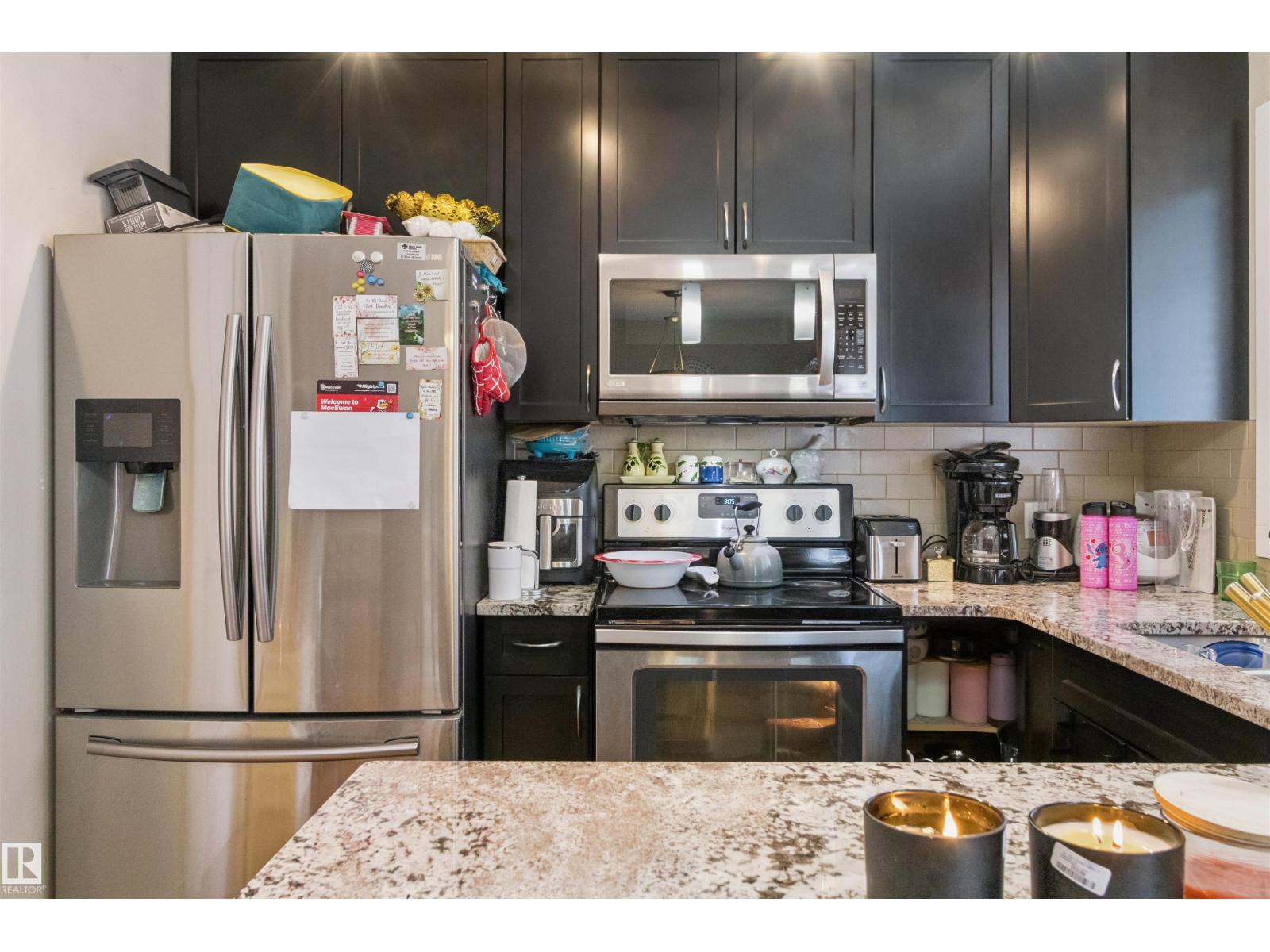 Photo 23 of 33 9515 160 Av Nw, Edmonton AB