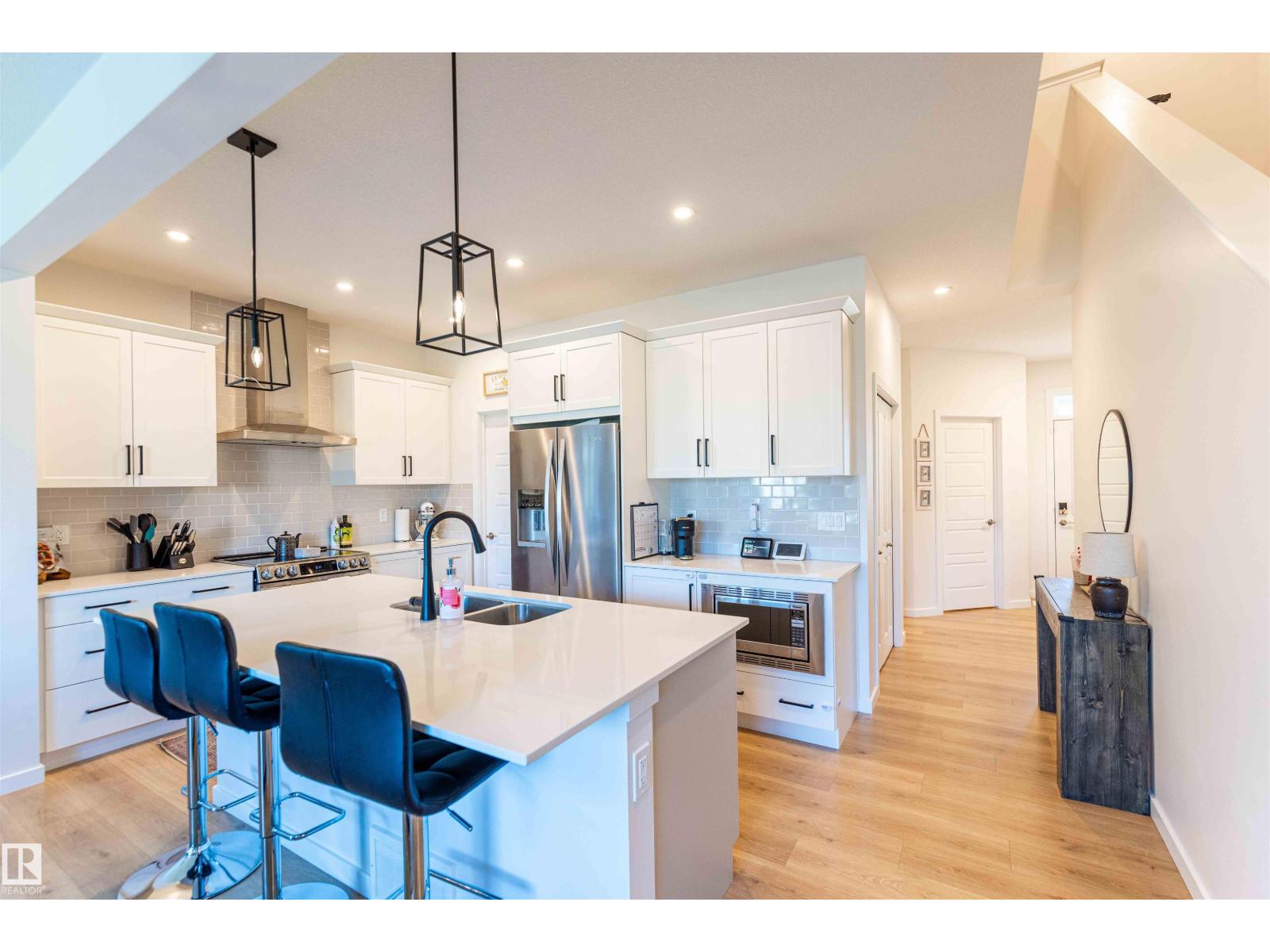 Photo 7 of 4875 Kinney Rd Sw, Edmonton AB