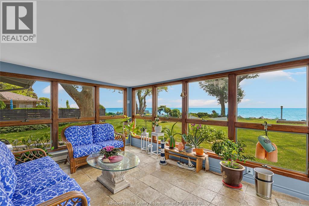 Photo 13 of 1711 Heritage Road, Kingsville ON
