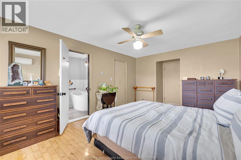 Photo 19 of 1711 Heritage Road, Kingsville ON