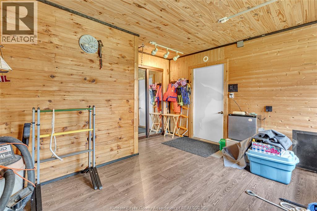 Photo 31 of 1711 Heritage Road, Kingsville ON