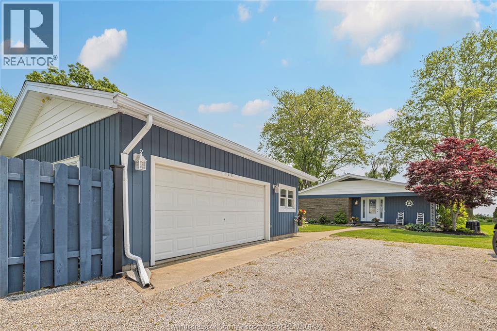 Photo 37 of 1711 Heritage Road, Kingsville ON