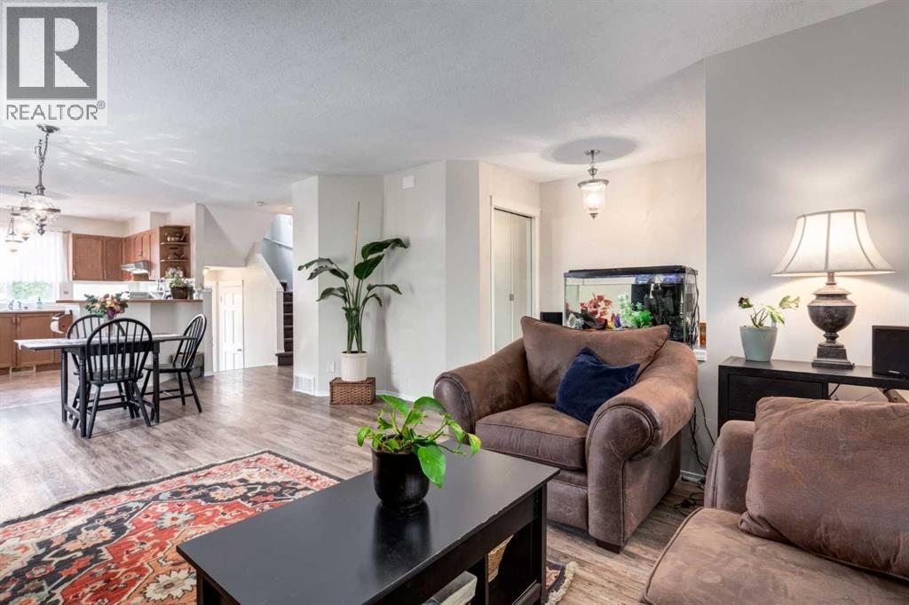 Photo 7 of 53 Prestwick Rise Se, Calgary AB