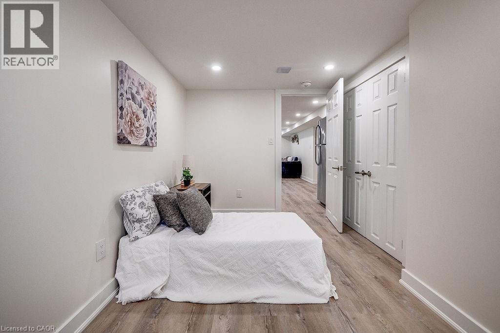 Photo 12 of 403 Elizabeth Street E Unit Ll, Grimsby ON