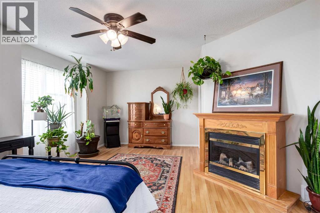Photo 18 of 53 Prestwick Rise Se, Calgary AB