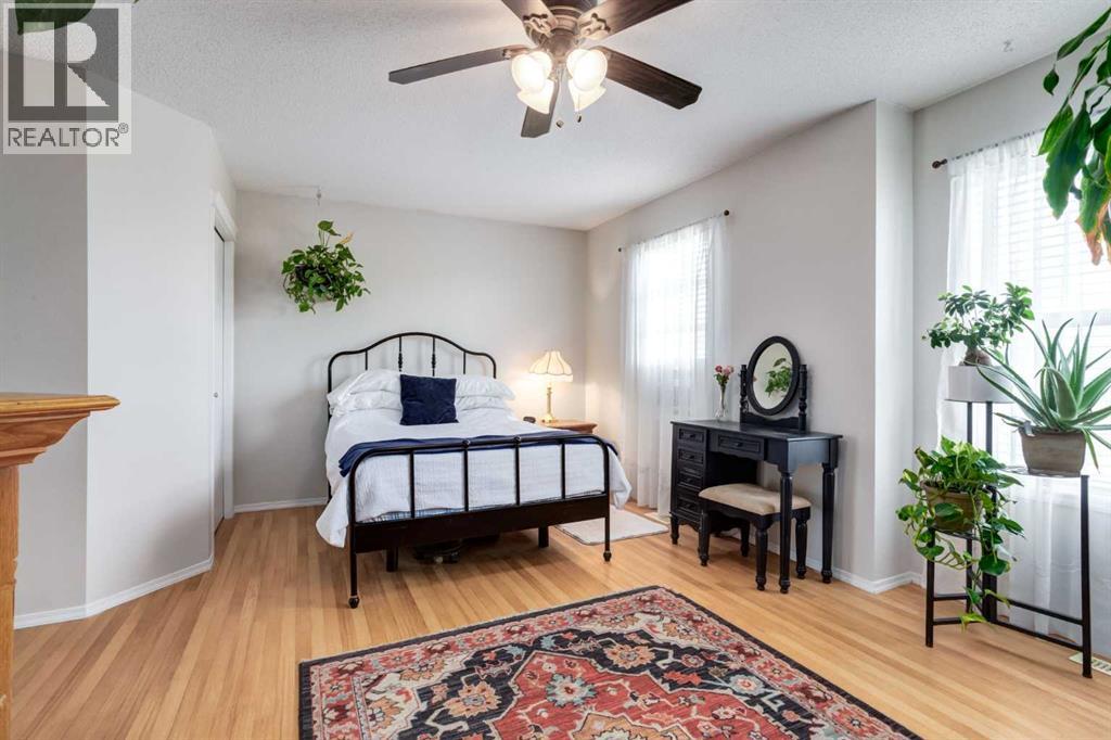 Photo 17 of 53 Prestwick Rise Se, Calgary AB