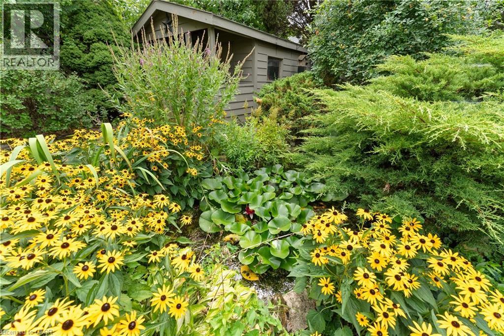Photo 42 of 104 Berkindale Drive, Hamilton ON