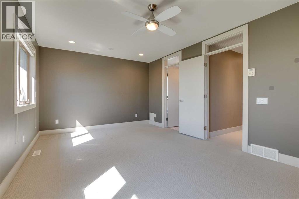 Photo 22 of 3306 21 Street Sw, Calgary AB