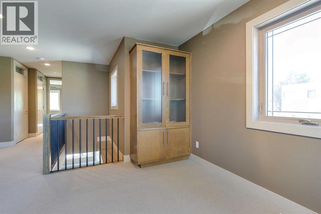 Photo 27 of 3306 21 Street Sw, Calgary AB