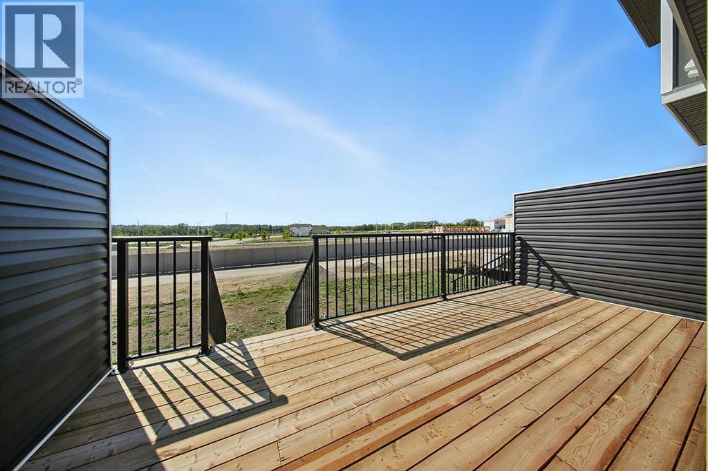 Photo 27 of 15 Gray Close, Sylvan Lake AB