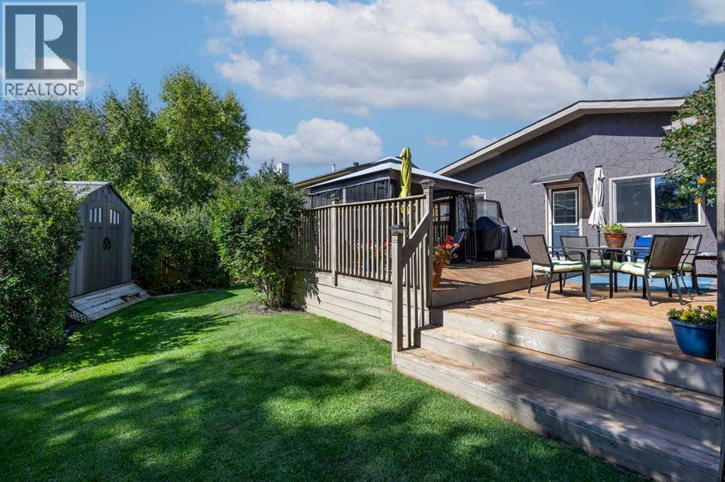 Photo 43 of 5712 Dalcastle Crescent Nw, Calgary AB
