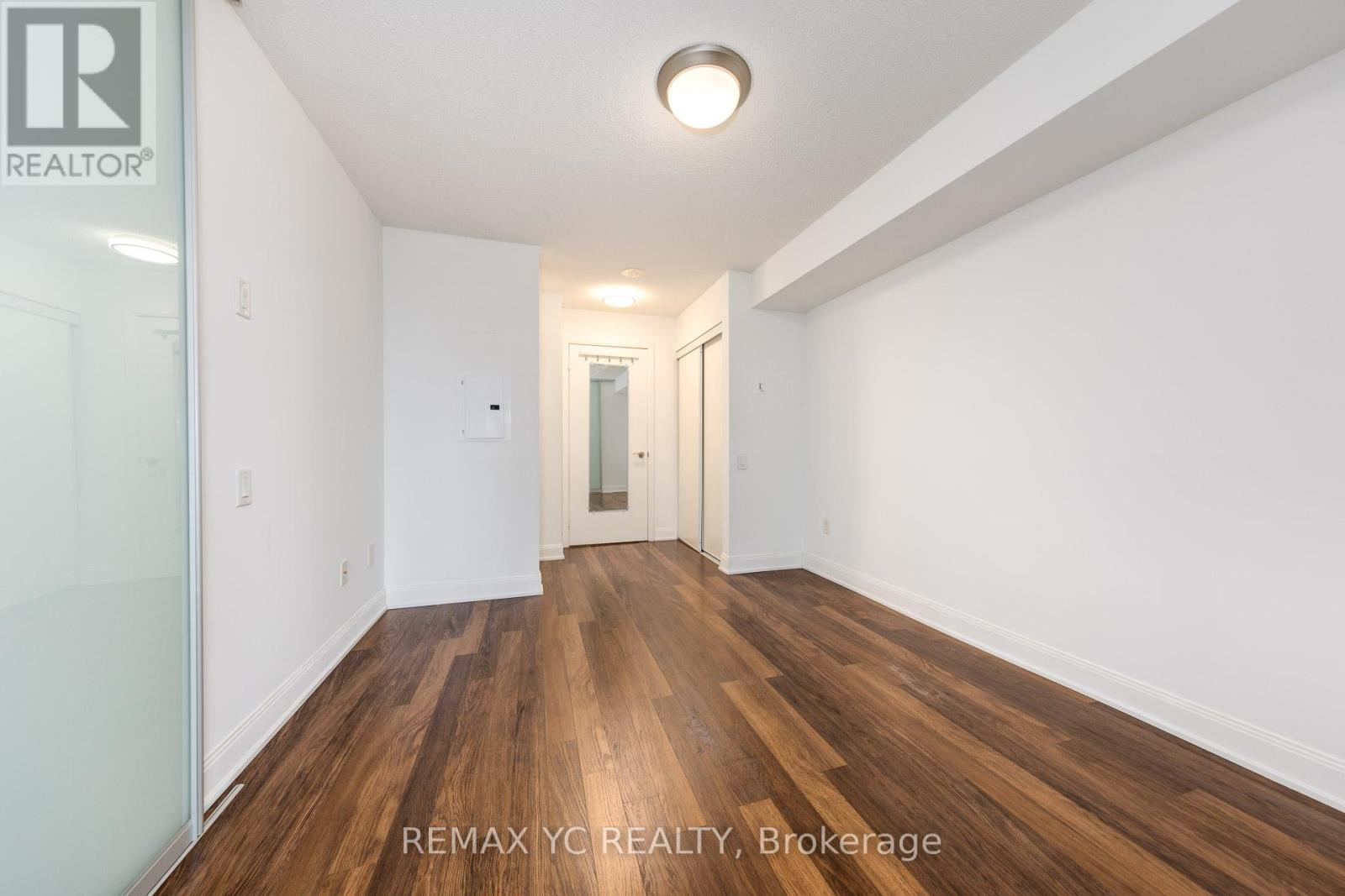 Photo 13 of 1103 2191 Yonge Street, Toronto ON