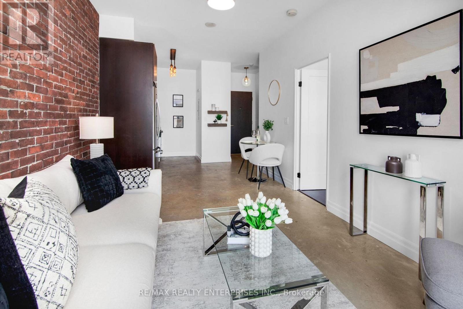 Photo 19 of 913 1005 King Street W, Toronto ON