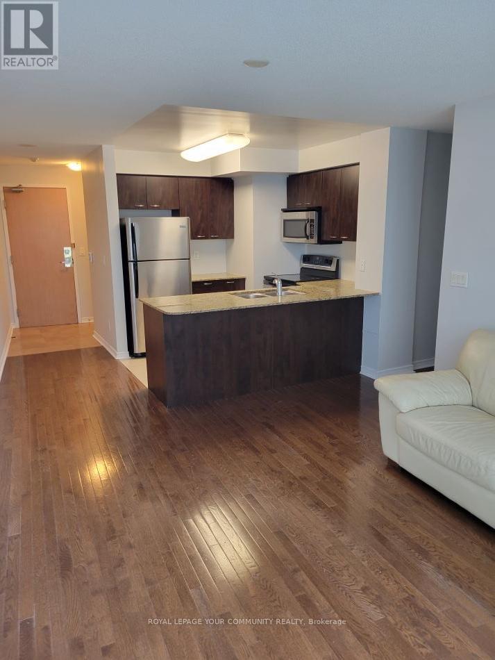 Photo 14 of 301 503 Beecroft Road, Toronto ON