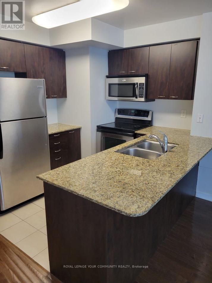 Photo 4 of 301 503 Beecroft Road, Toronto ON