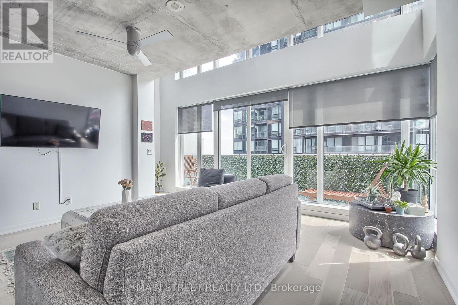 Photo 13 of 1213 150 East Liberty Street, Toronto ON