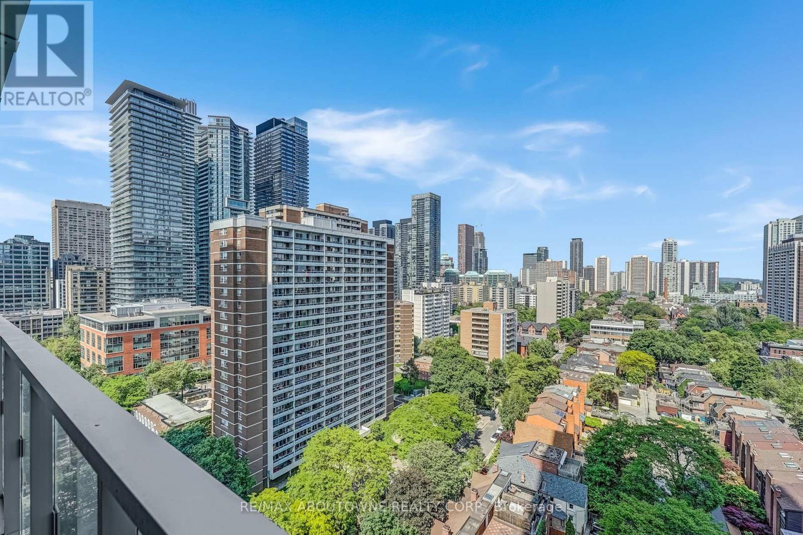 Photo 18 of 1802 3 Gloucester Street, Toronto ON