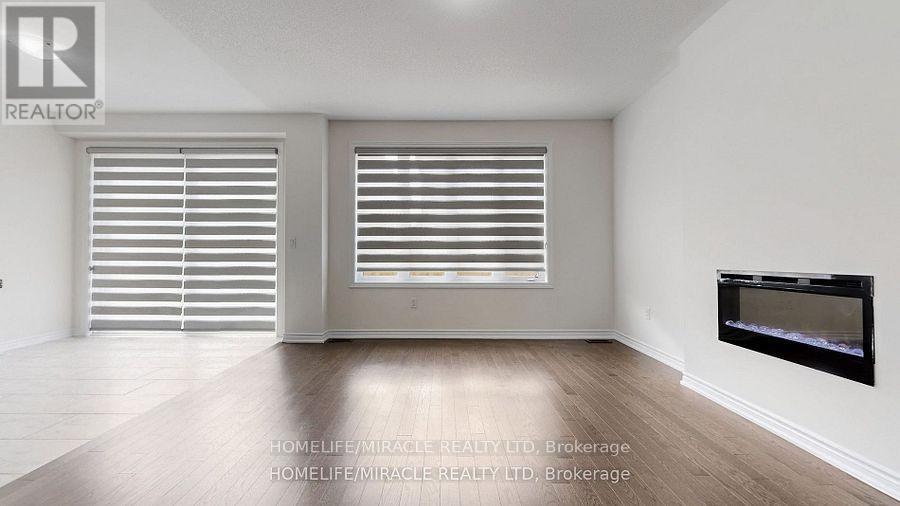 Photo 9 of 26 Calabria Drive, Caledon ON