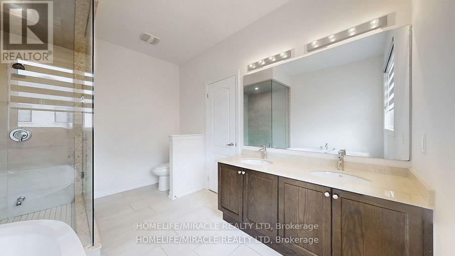 Photo 29 of 26 Calabria Drive, Caledon ON