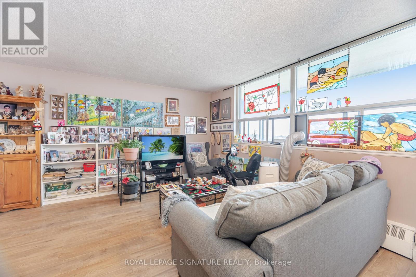 Photo 12 of 1110 541 Blackthorn Avenue, Toronto ON