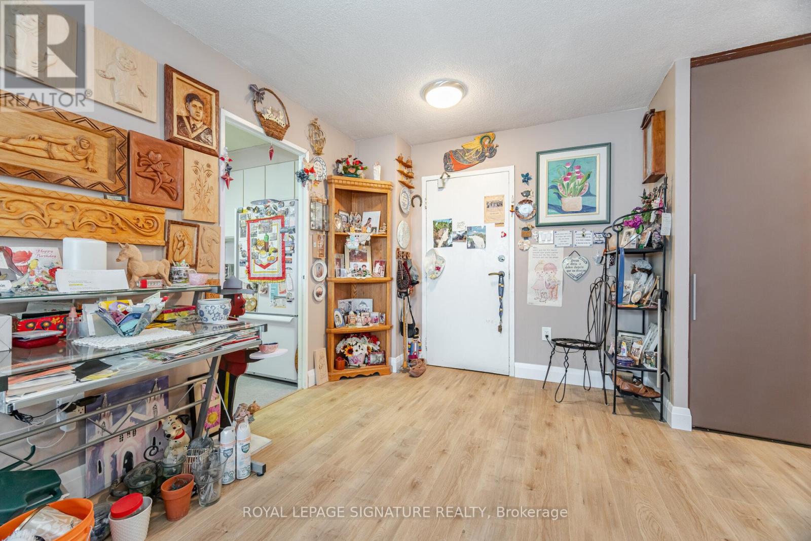 Photo 6 of 1110 541 Blackthorn Avenue, Toronto ON