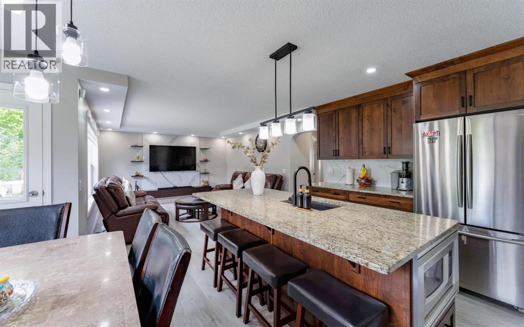 Photo 12 of 276 Fairways Bay Nw, Airdrie AB