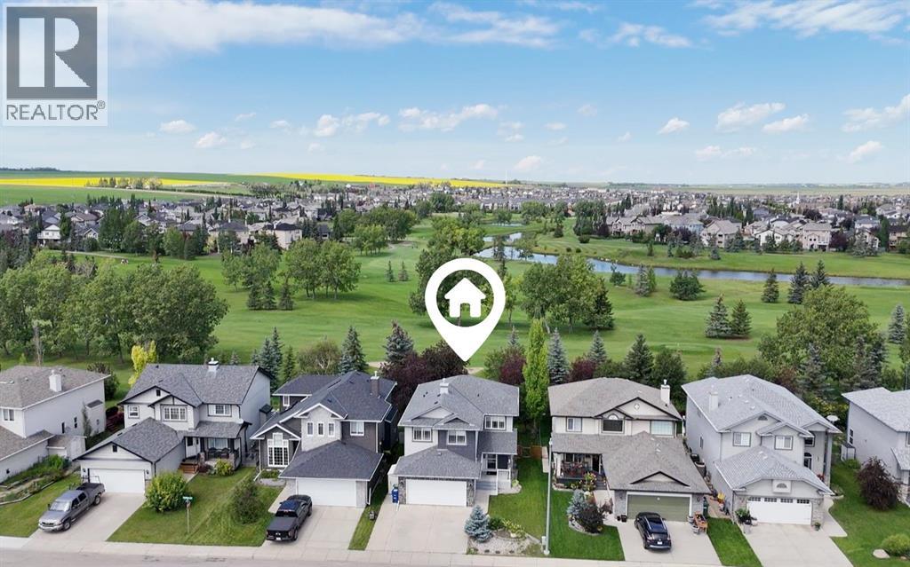 Photo 2 of 276 Fairways Bay Nw, Airdrie AB