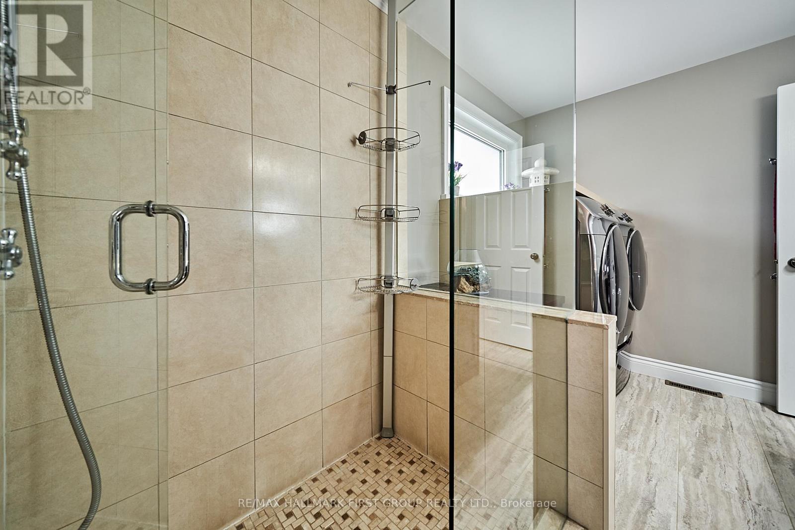 Photo 23 of 3092 Courtice Road, Clarington ON