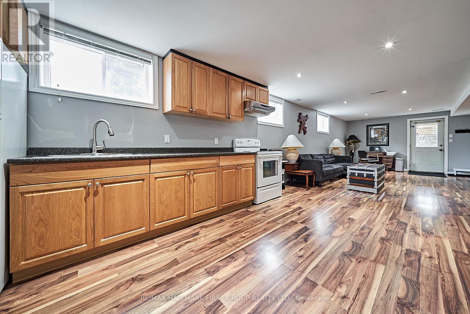 Photo 32 of 3092 Courtice Road, Clarington ON