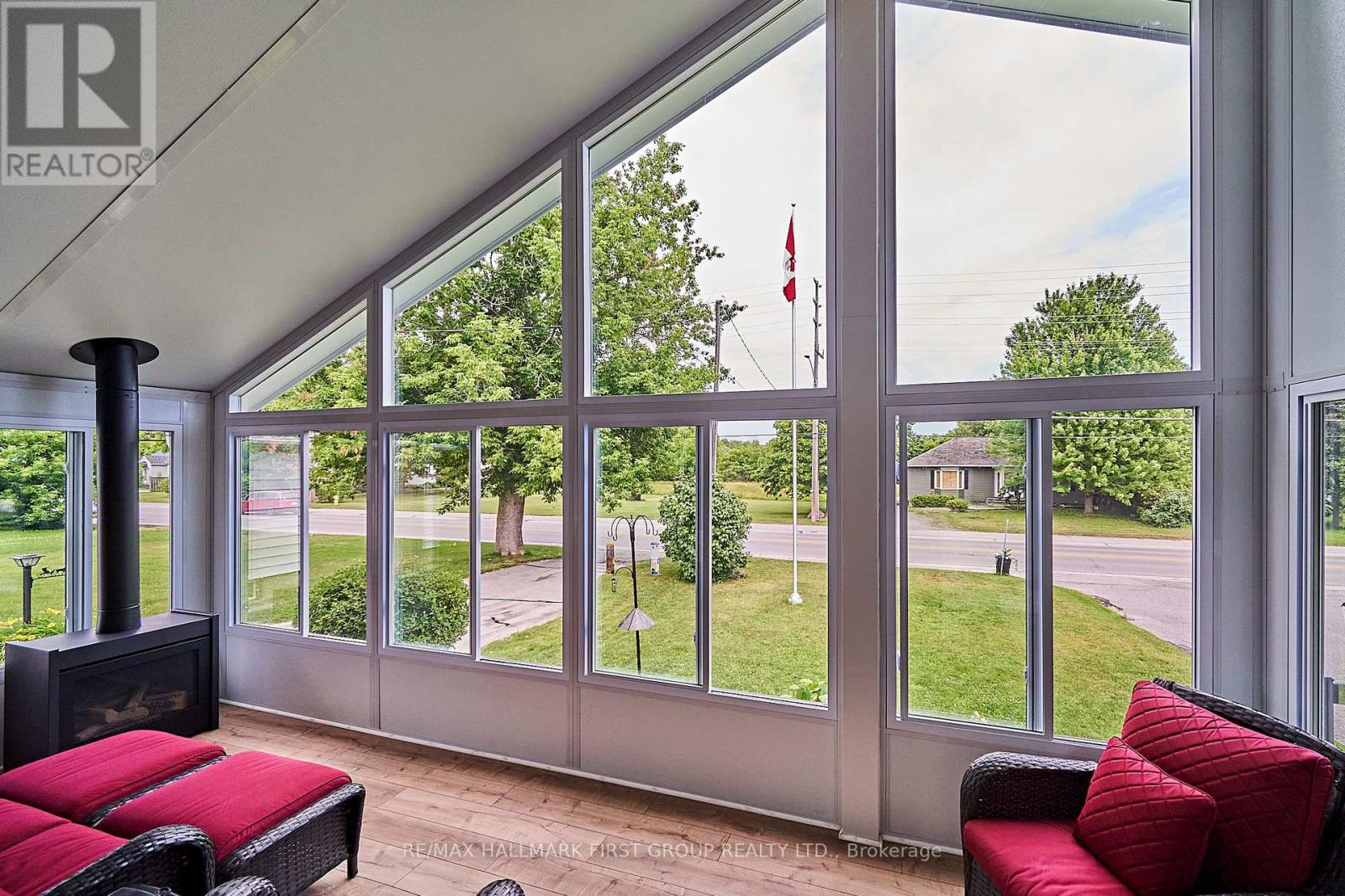Photo 5 of 3092 Courtice Road, Clarington ON
