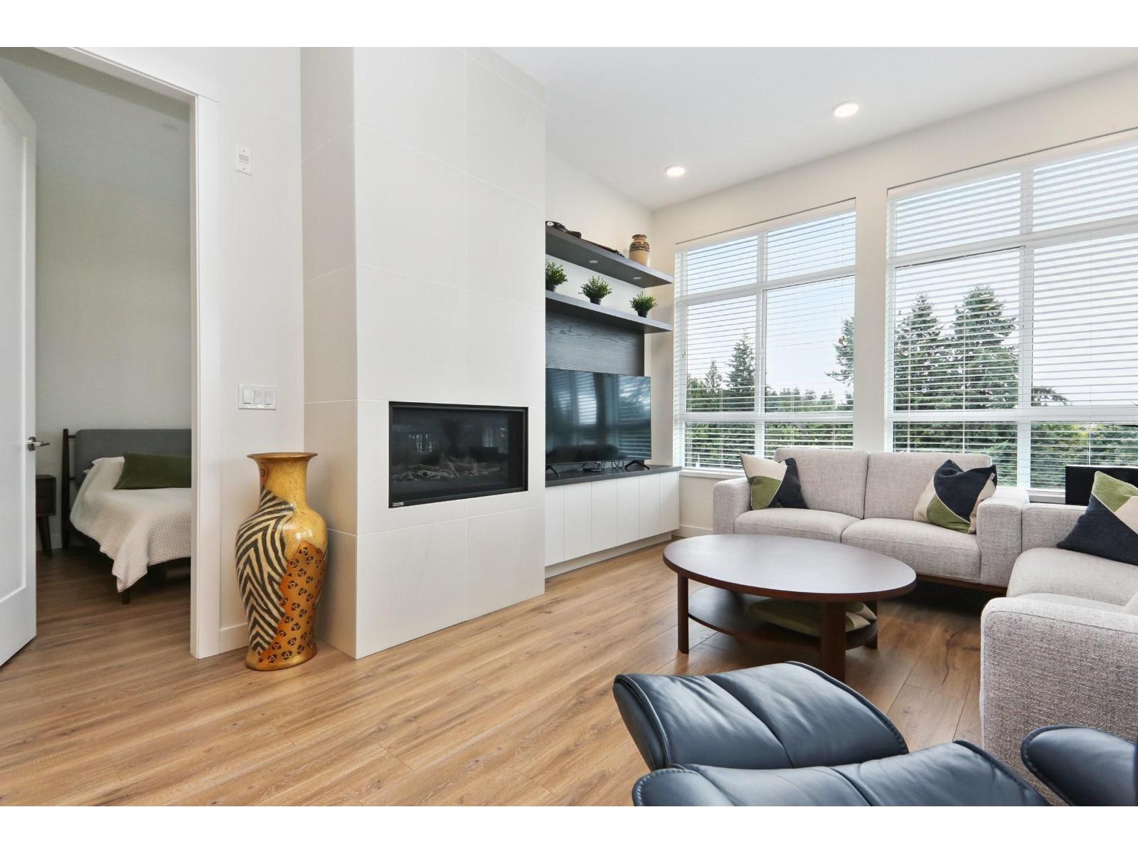 Photo 3 of 503 33540 Mayfair Avenue, Abbotsford BC
