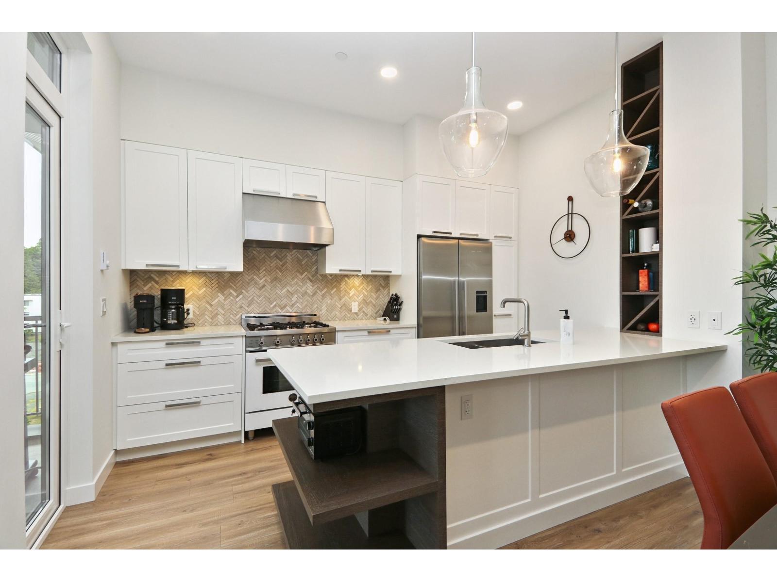 Photo 6 of 503 33540 Mayfair Avenue, Abbotsford BC