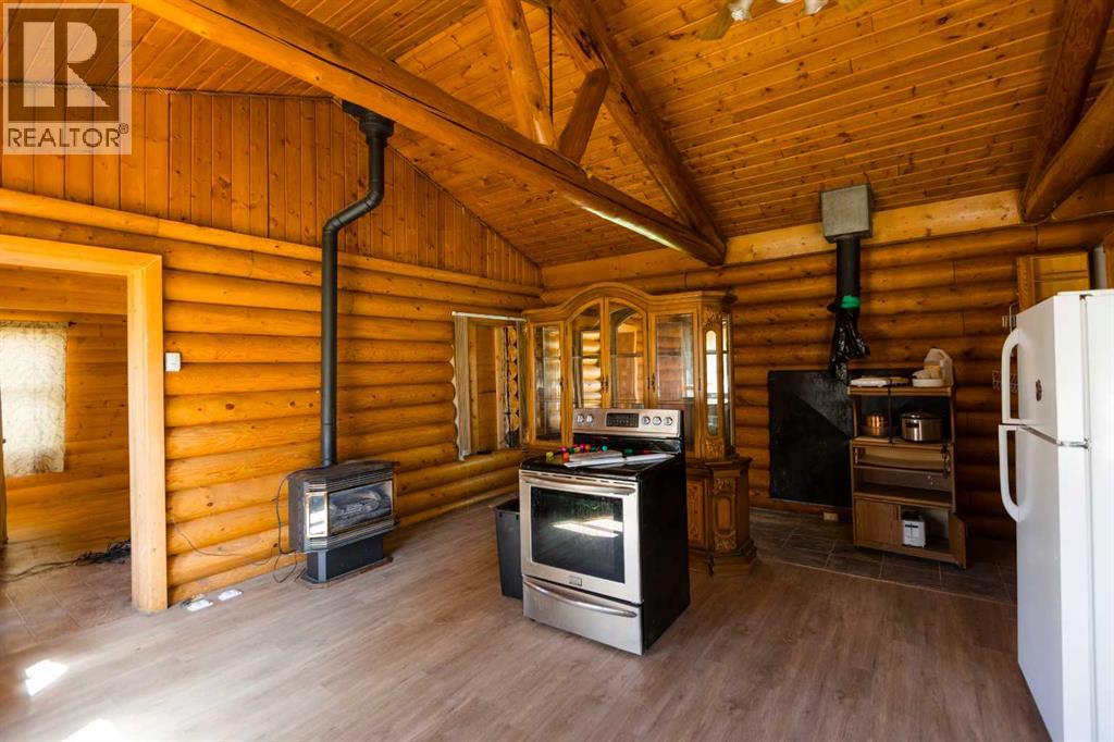 26127 Township Road 414, Rural Lacombe County