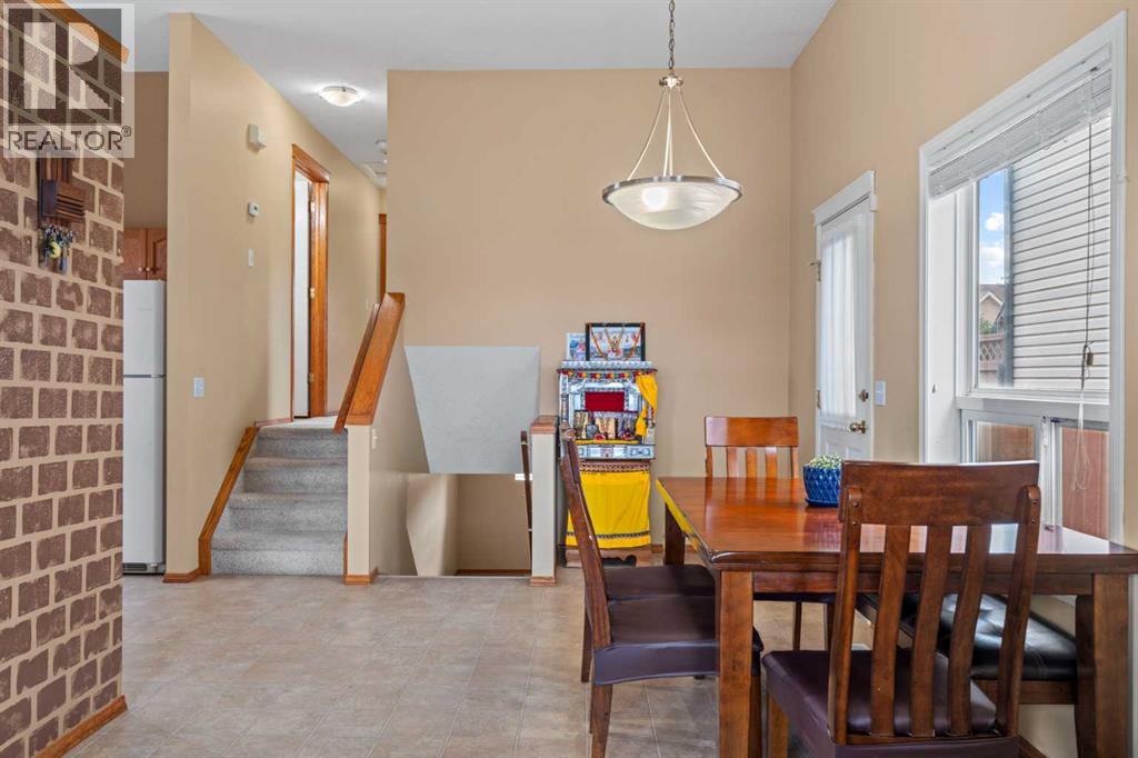 Photo 8 of 39 Saddlemont Close Ne, Calgary AB