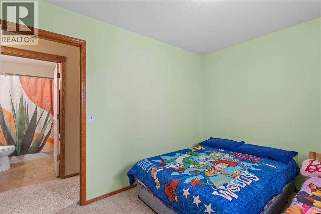 Photo 16 of 39 Saddlemont Close Ne, Calgary AB
