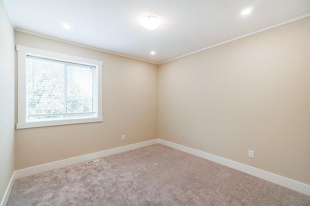 Photo 28 of 14686 St Andrews Drive, Surrey BC