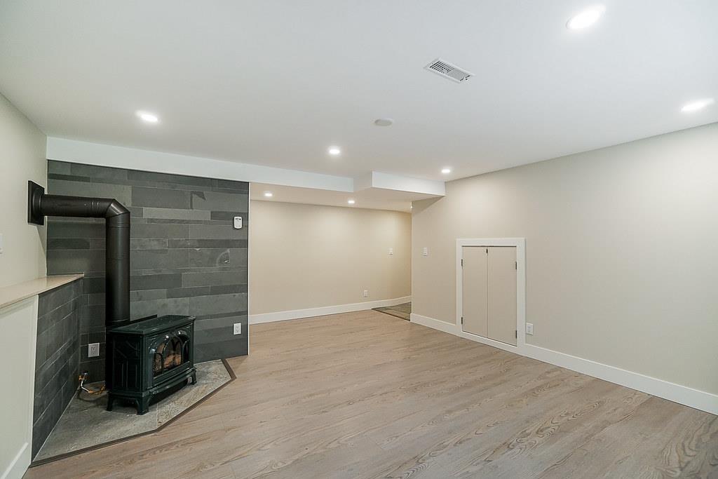 Photo 34 of 14686 St Andrews Drive, Surrey BC