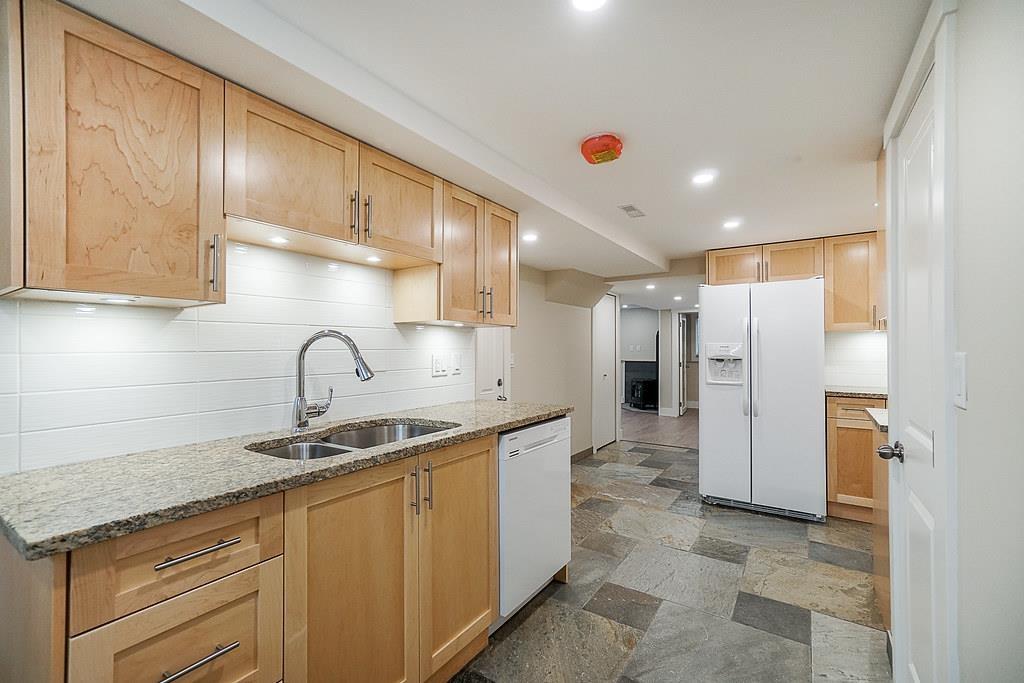 Photo 31 of 14686 St Andrews Drive, Surrey BC