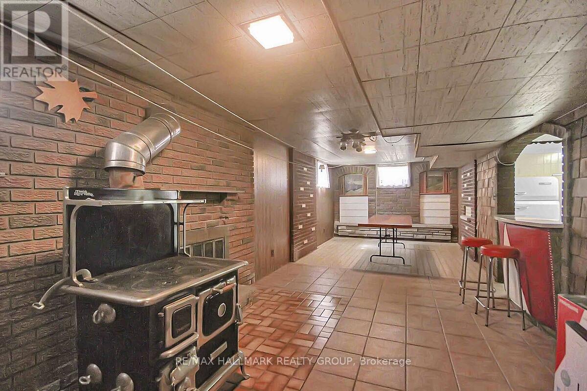 Photo 21 of 1124 Guertin Avenue, Ottawa ON
