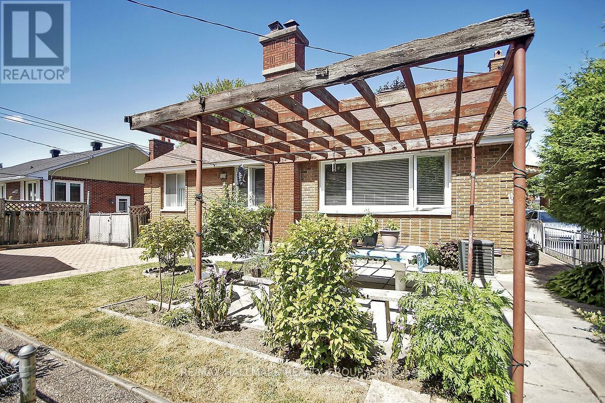 Photo 26 of 1124 Guertin Avenue, Ottawa ON