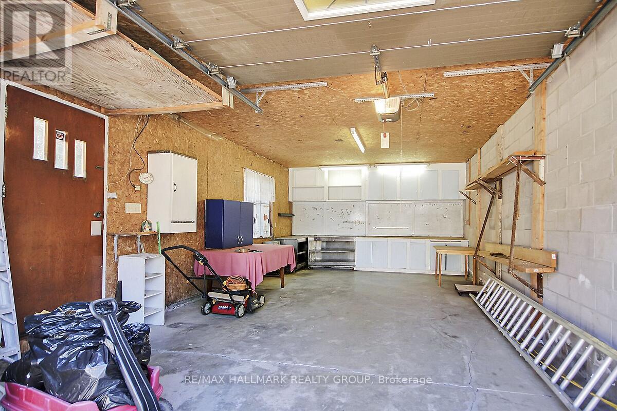 Photo 31 of 1124 Guertin Avenue, Ottawa ON