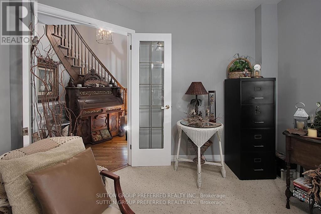 Photo 22 of 63 Wheeler Court, Thames Centre ON