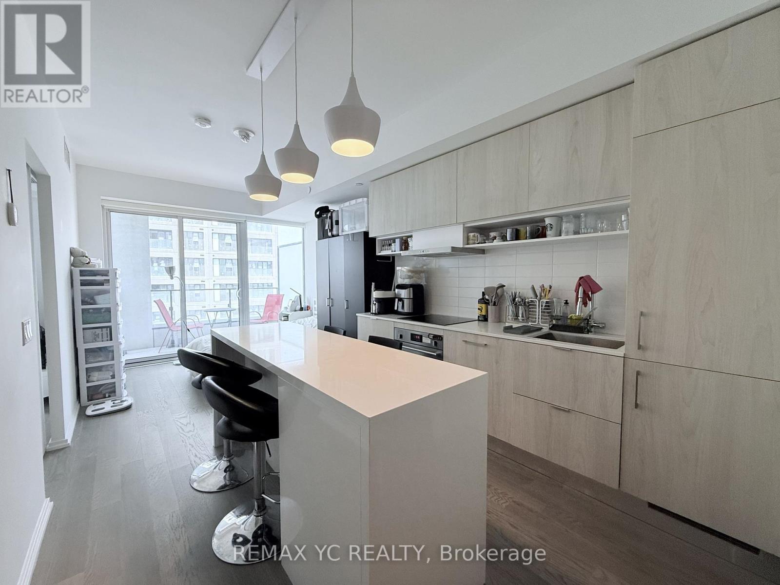 Photo 12 of 2910 5 Soudan Avenue, Toronto ON