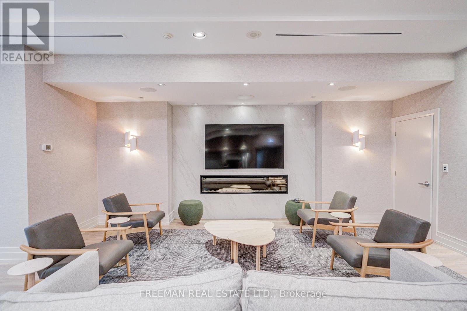 Photo 30 of 201 319 Merton Street, Toronto ON