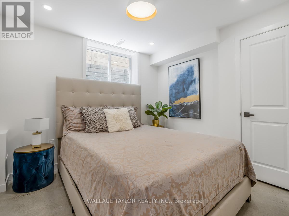 Photo 8 of Lower 193 Perth Avenue, Toronto ON