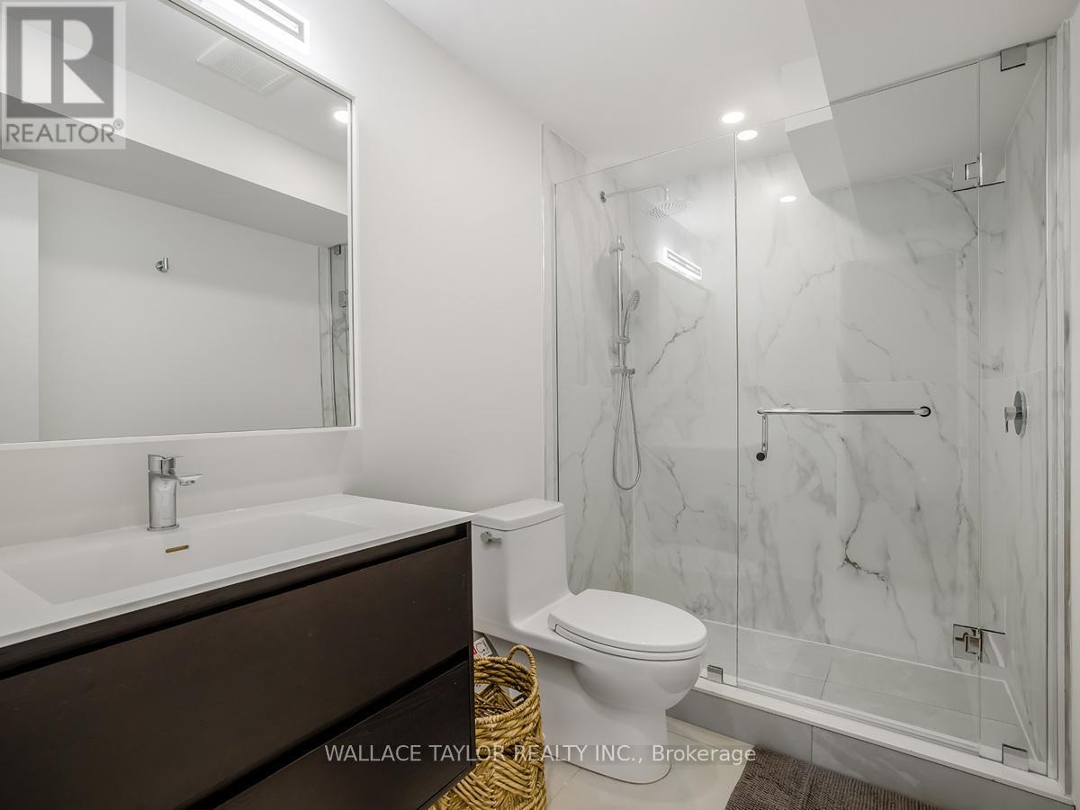 Photo 9 of Lower 193 Perth Avenue, Toronto ON