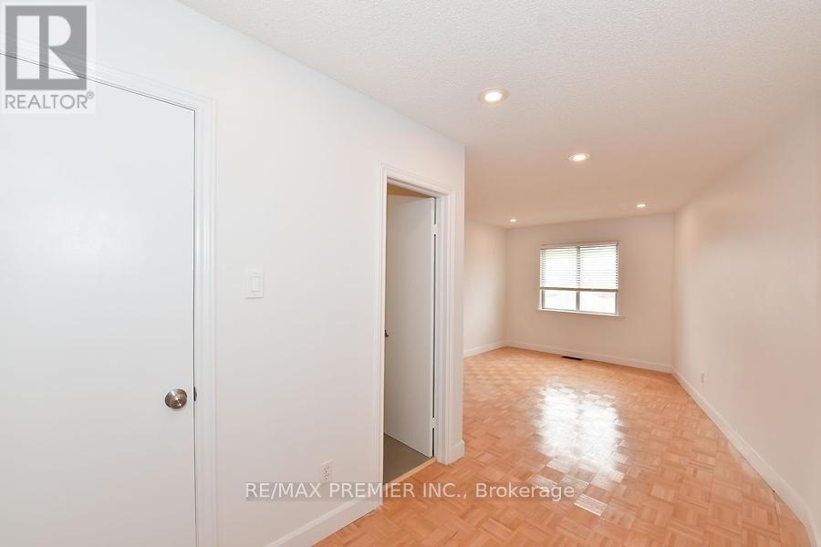 Photo 15 of 221 Belgravia Avenue, Toronto ON