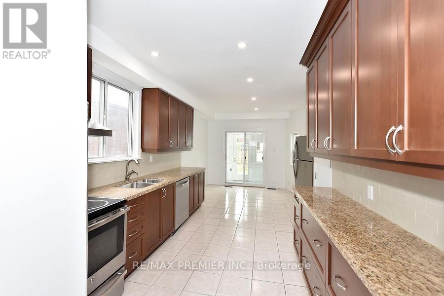 Photo 8 of 221 Belgravia Avenue, Toronto ON